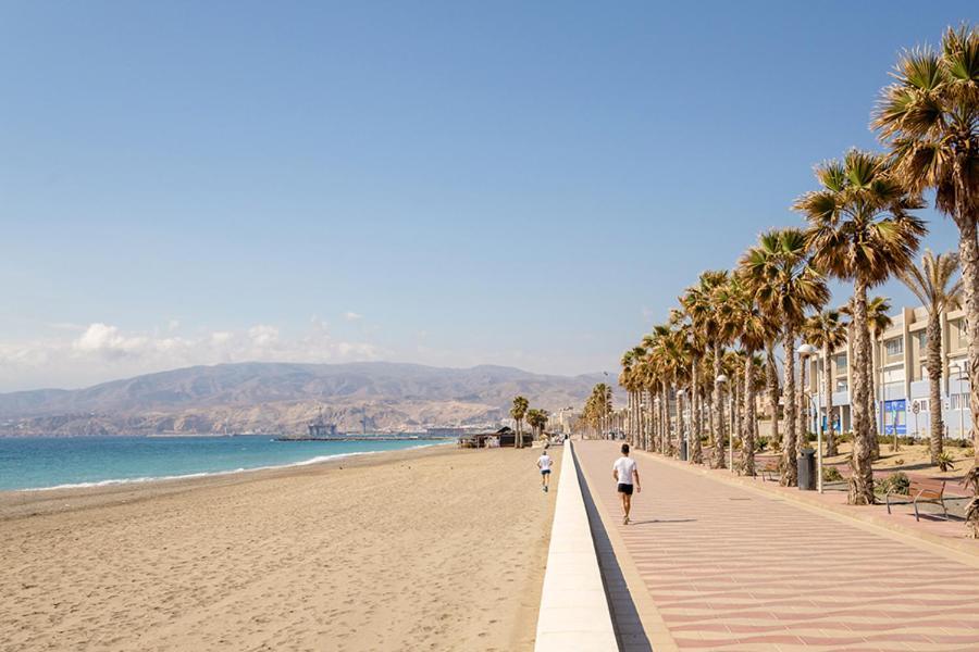 Nueva Almeria Beach & Chill Екстериор снимка
